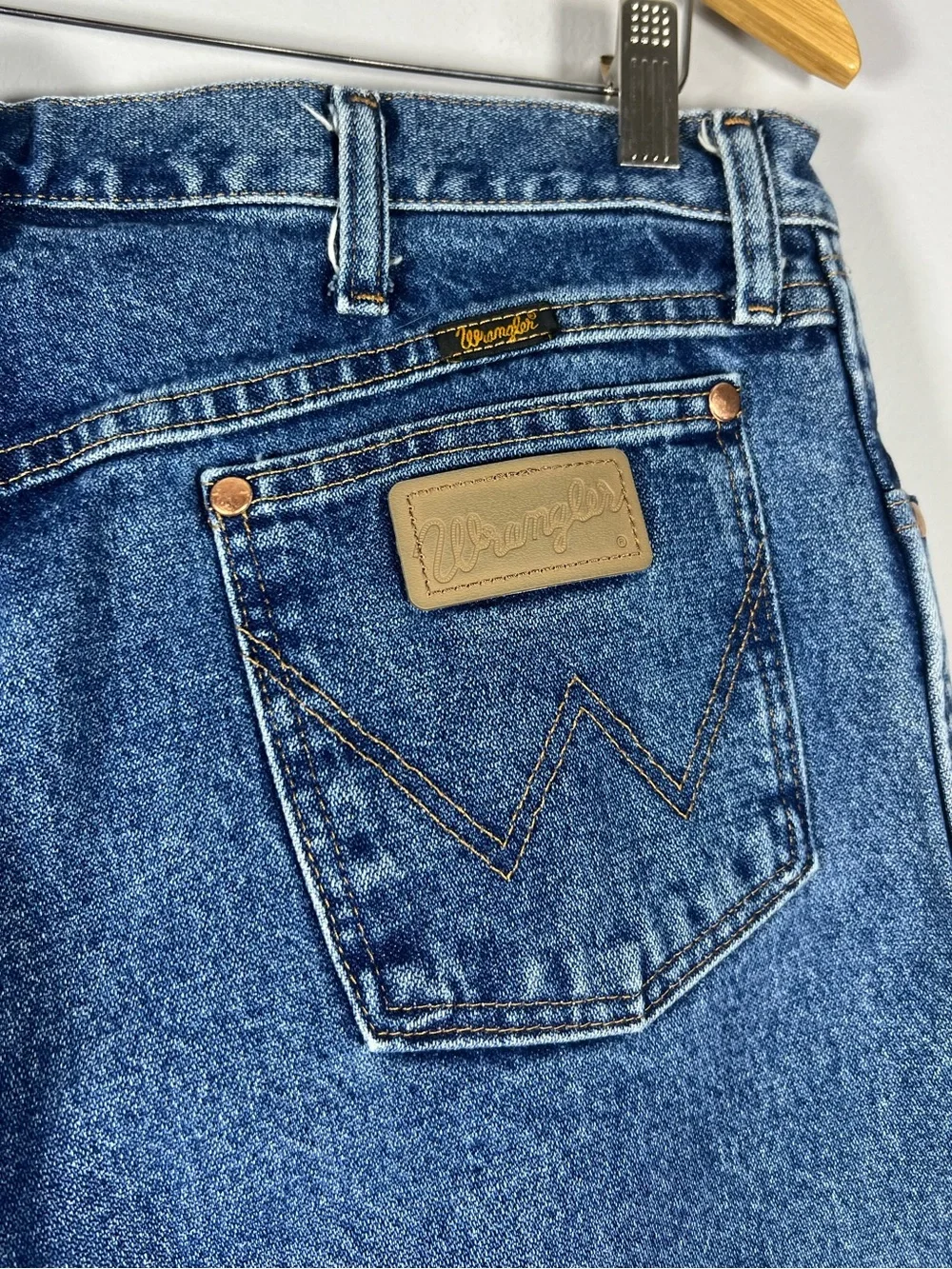 Wrangler Vintage Medium Wash Cotton Straight Leg Jeans 34 x 30